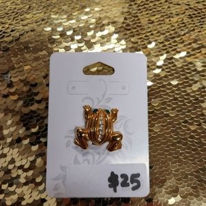 Vintage Signed Gold-Toned Krementz Jeweled Frog Broche #363